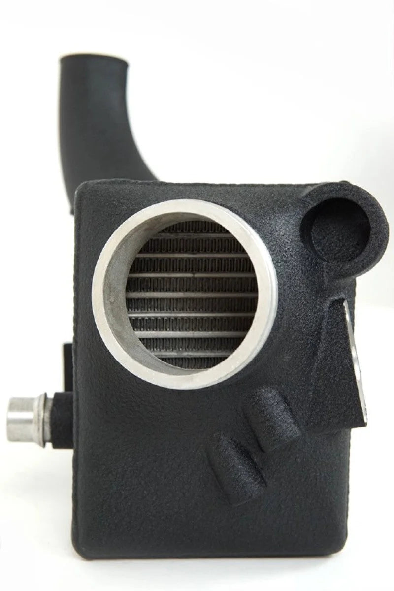 CSF 16-21 BMW M5 (F90) / 17-21 BMW M8 (F91/F92/F93) Twin Charge-Air-Cooler Set - Crinkle Black - Additional View 6