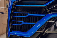 Load image into Gallery viewer, CSF 2019+ Lamborghini Urus / 2020+ Audi RS Q8 / SQ8 / SQ7 High Performance Intercooler System- Black - Installation View