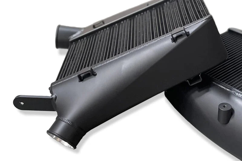 CSF 2020+ Audi C8 RS6/RS7 High-Performance Intercooler System - Black - Side View
