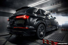 Load image into Gallery viewer, CSF 2020+ Audi SQ7 / SQ8 High Performance Intercooler System - Raw Aluminum - Additional View 9