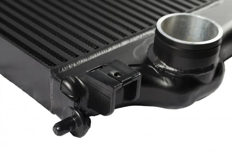 CSF 99-03 Ford Super Duty 7.3L Turbo Diesel Charge-Air-Cooler - Side View