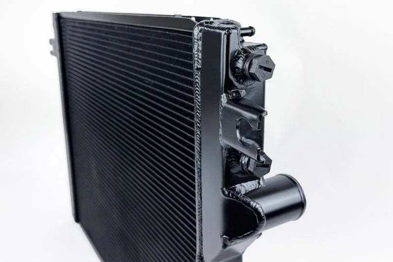 CSF BMW E28 M5 (US and Euro) / E24 M635CSi / E24 M6 High-Performance Radiator - Installation View