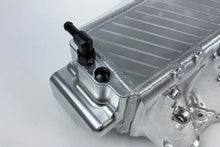 Load image into Gallery viewer, CSF BMW Gen 1 B58 Charge-Air-Cooler Manifold - Black - Installation View