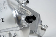 Load image into Gallery viewer, CSF BMW M2/M3/M4 S58 Comp &amp; Non-Comp (G8X) Charge-Air Cooler Manifold - Thermal Dispersion Black - Additional View 7