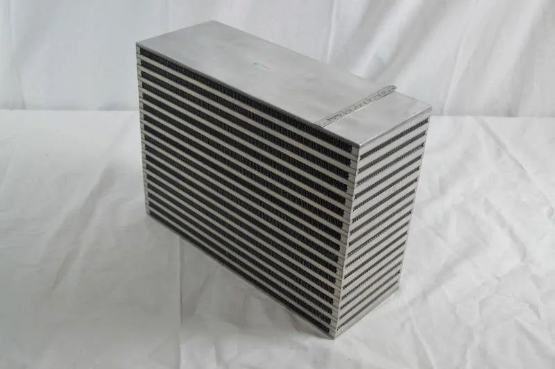 CSF Magnum 1000+hp Bar & Plate Intercooler Core - 18in L x 12in H x 6in W - Side View