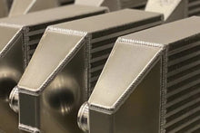 Load image into Gallery viewer, CSF Magnum 1000+hp Bar &amp; Plate Intercooler Core - 18in L x 12in H x 6in W - Additional View 8