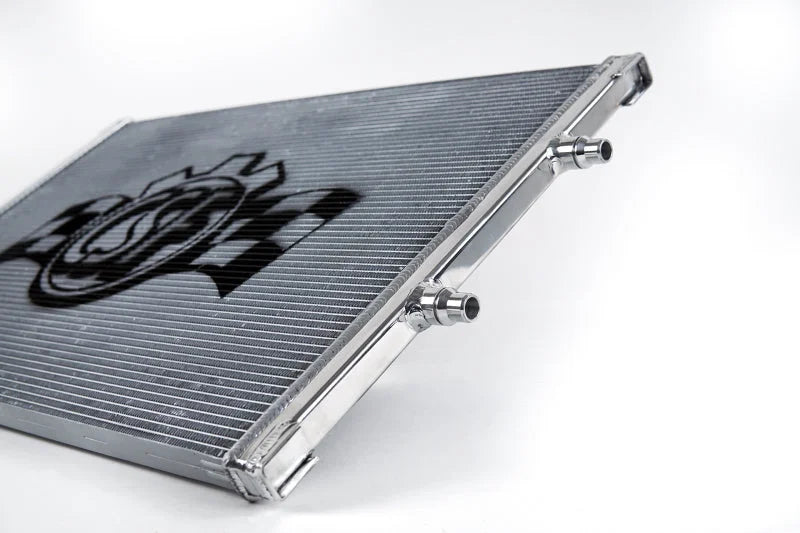 CSF Mercedes Benz E 63 / CLS 63 AMG Front Mount Heat Exchanger - Back View