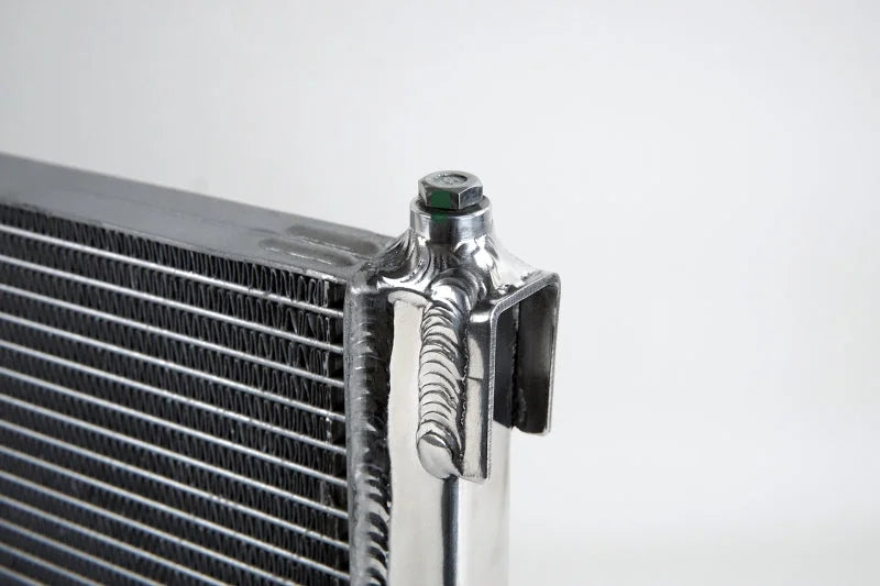 CSF Mercedes Benz E 63 / CLS 63 AMG Front Mount Heat Exchanger - Additional View 5