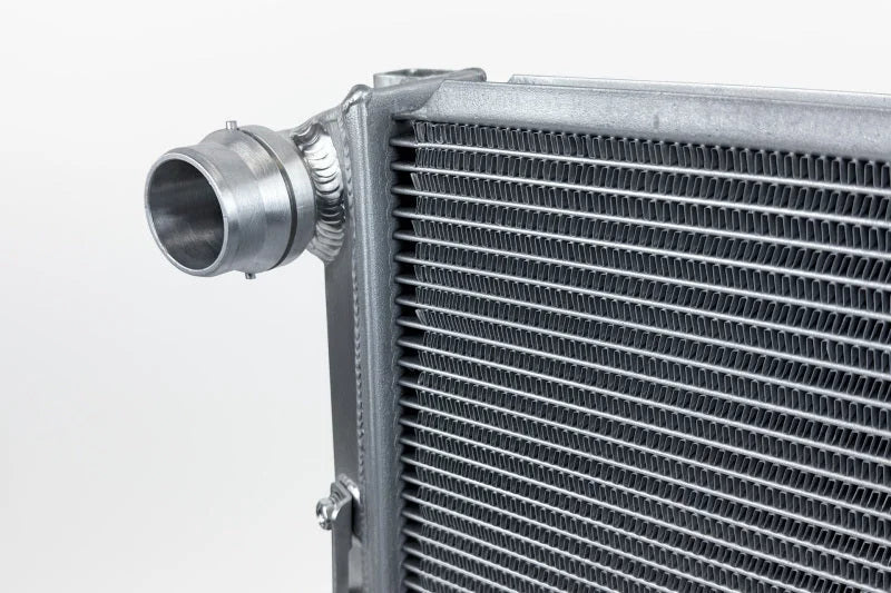 CSF Porsche 955/957 Cayenne / Audi Q7 / VW Touareg Heavy-Duty Performance Radiator - Side View