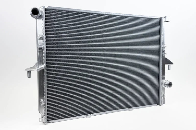 CSF Porsche 955/957 Cayenne / Audi Q7 / VW Touareg Heavy-Duty Performance Radiator - Additional View 9