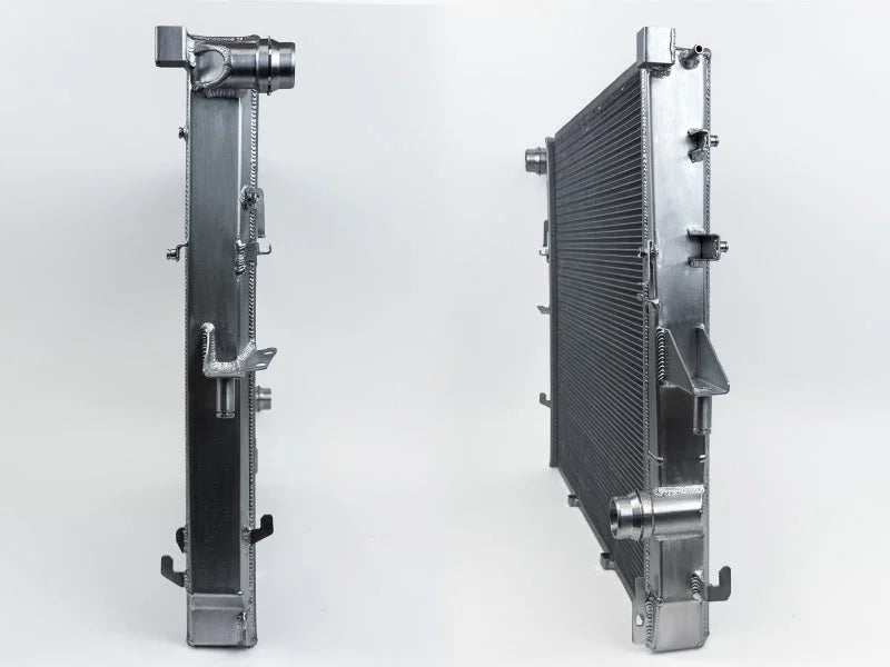 CSF Porsche 955/957 Cayenne / Audi Q7 / VW Touareg Heavy-Duty Performance Radiator - Additional View 10