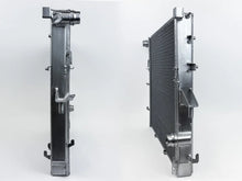 Load image into Gallery viewer, CSF Porsche 955/957 Cayenne / Audi Q7 / VW Touareg Heavy-Duty Performance Radiator - Additional View 10