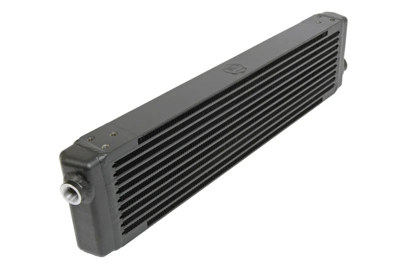 CSF Universal Signal-Pass Oil Cooler (RSR Style) - M22 x 1.5 - 24in L x 5.75in H x 2.16in W - Additional View 5