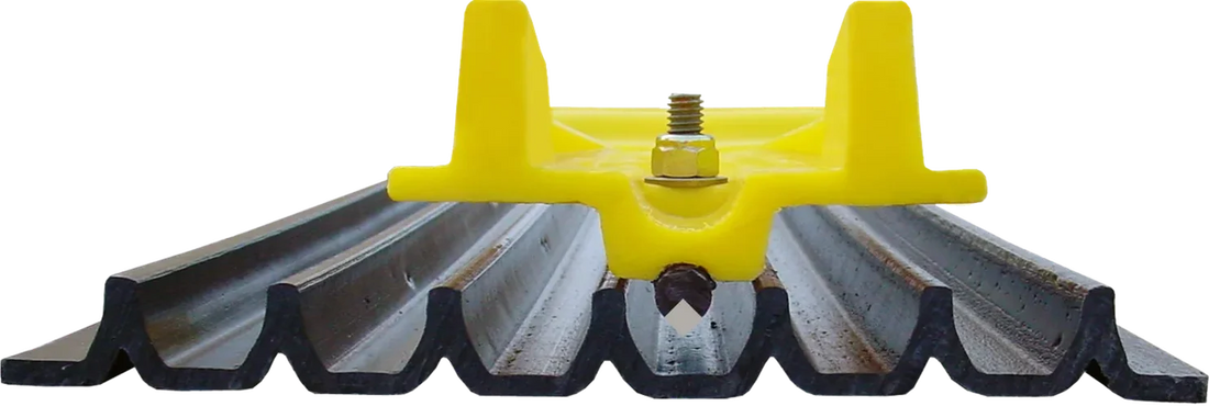 Caliber Multi-Glide - Wide - Double - Back View