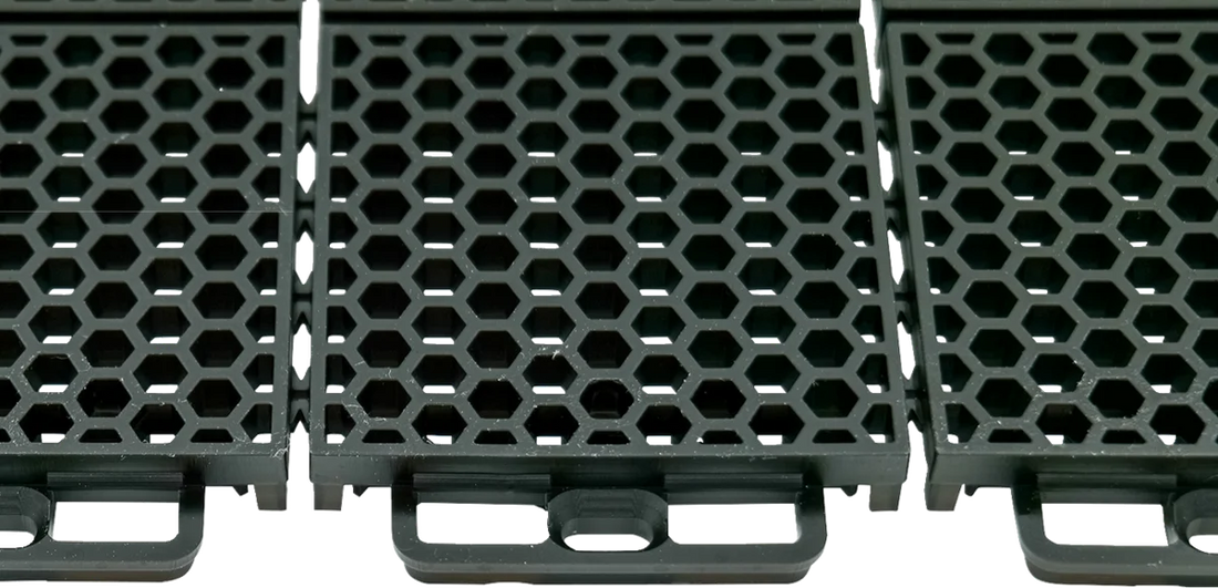 Caliber ProTech Smooth Flooring - Black - 8 pcs 13610-1 - Side View