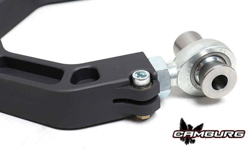Camburg 03-21 Toyota Prado 120/150 KINETIK V2 Performance Billet Uniball Upper Arms - Installation View