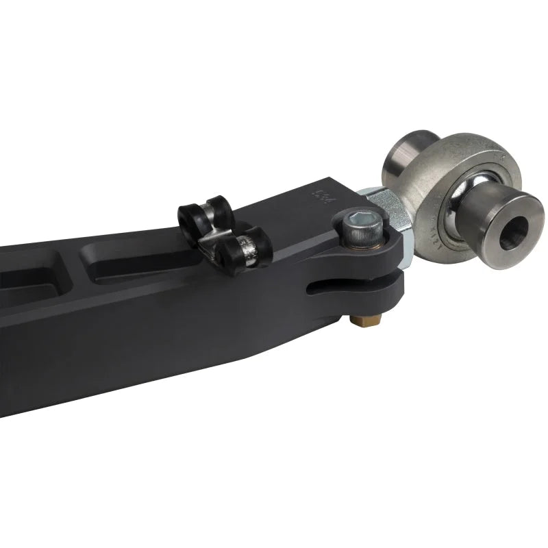 Camburg Chevy/GMC 1500 2WD/4WD 19-23 KINETIK V2 Performance Billet Uniball Upper Arms - Back View
