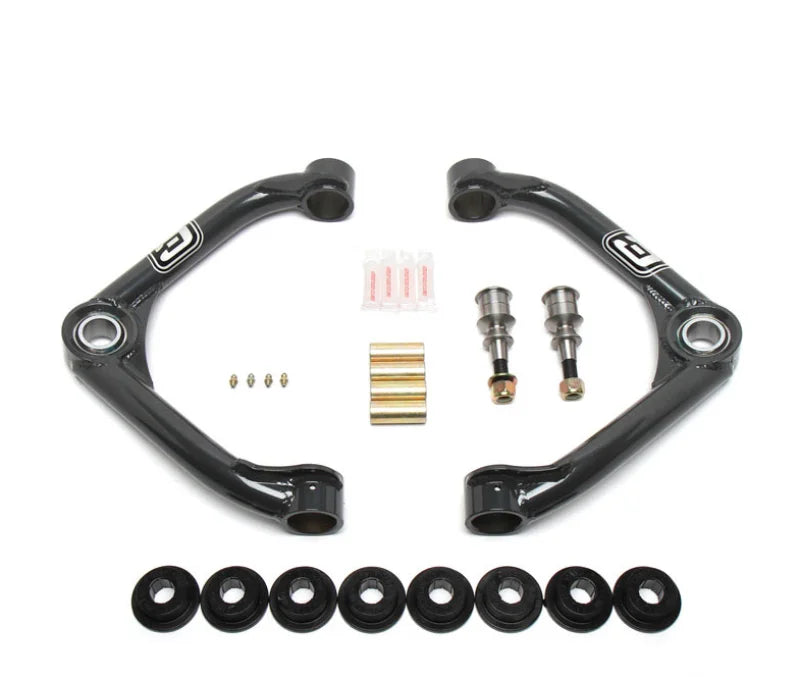 Camburg Chevy/GMC 2500/3500 HD 2WD/4WD 11-19 1.25in Performance Uniball Upper Arms - Installation View