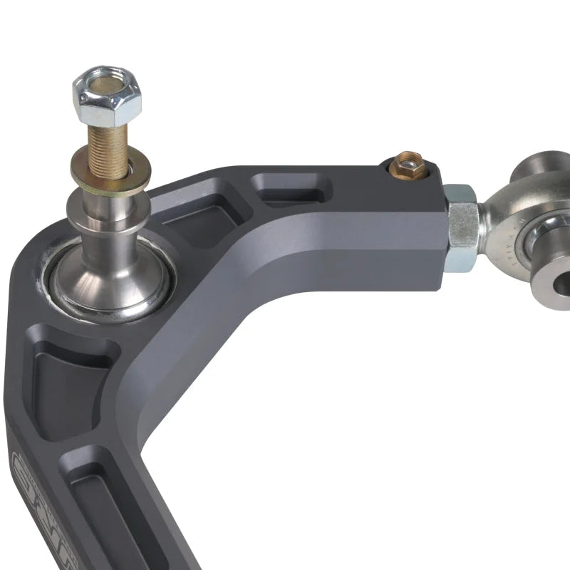 Camburg Ford F-150 2WD/4WD 04-20 KINETIK V2 Performance Billet Uniball Upper Arms - Installation View