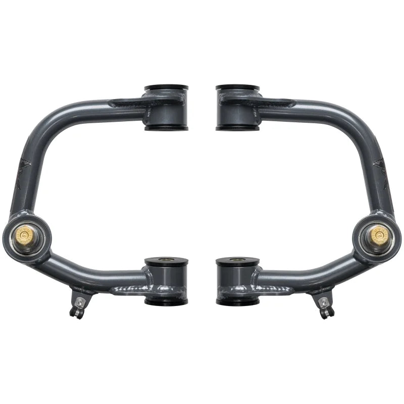 Camburg Toyota Tundra 2WD/4WD 00-06 1in Performance Uniball Upper Arms - Installation View