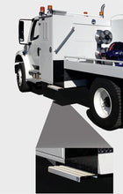 Load image into Gallery viewer, Carr WTS; 31" Ret retractable Step (Undermount , Ext Flat Surf); XP3 Blk / Glvznd - Back View