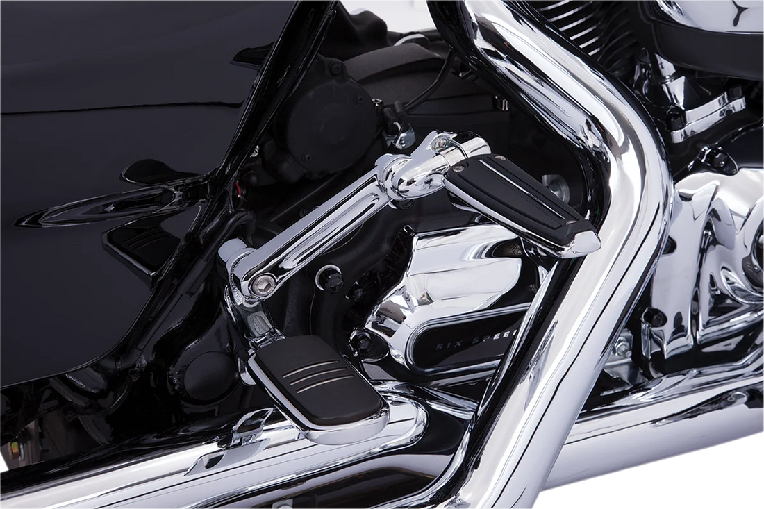 Ciro Adjustable Passenger Peg Mount - Black 60220 - Detail View