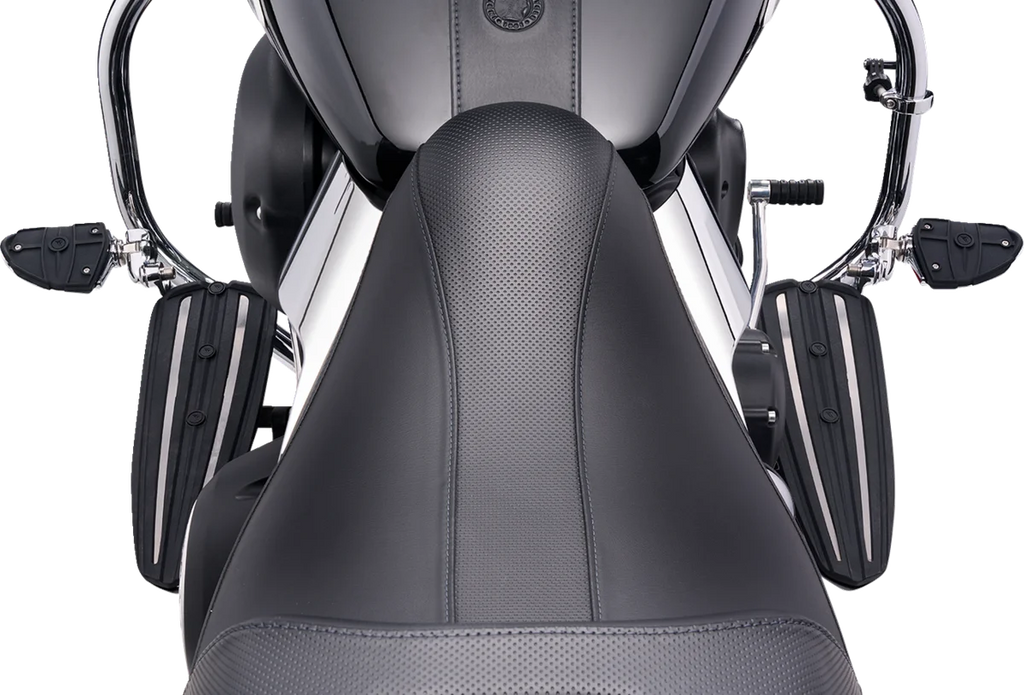 Ciro Heat Deflectors - Chrome - Indian 16000 - Back View