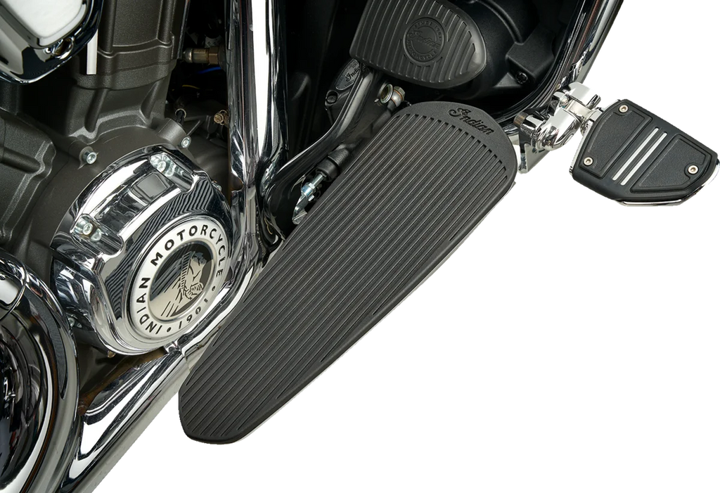 Ciro Highway Peg Mounts - Driver - Chrome - Indian 66200 - Back View