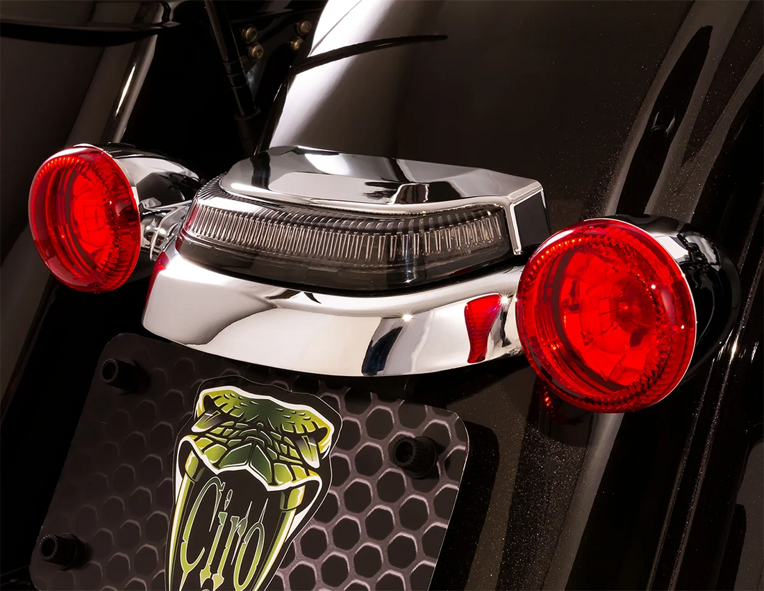 Ciro Taillight - Smoke - Chrome 40153 - Back View