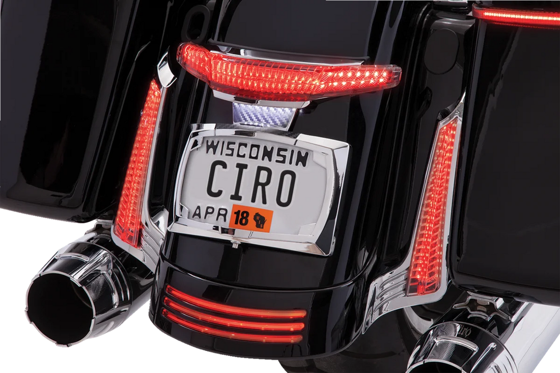 Ciro Taillight/License Plate Frame - Chrome - Smoke Lens 40254 - Side View