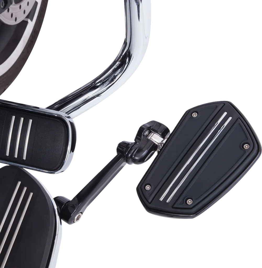 Ciro Twin Rail Board - Chrome 60301 - Installation View