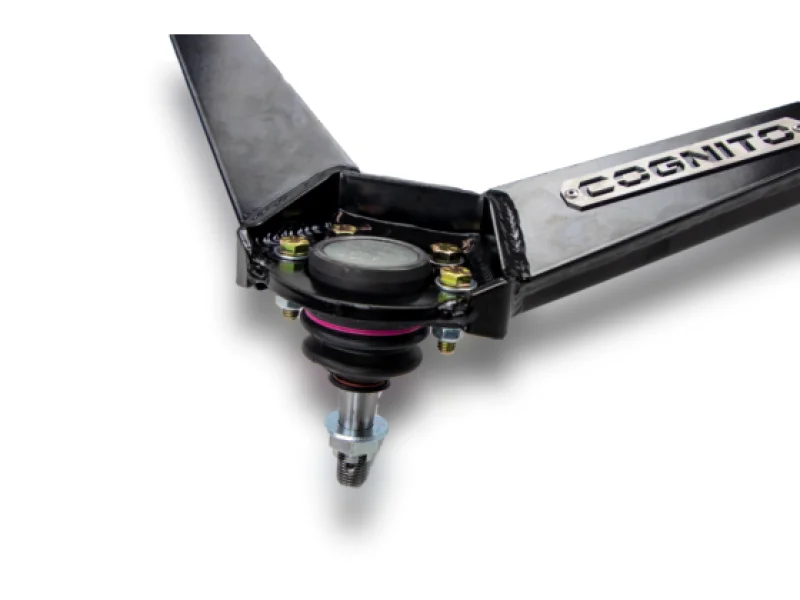 Cognito 01-13 Chevy/GMC Silverado/Sierra 2500/3500 HD 2WD/4WD Ball Joint SM Series UCA Kit - Side View