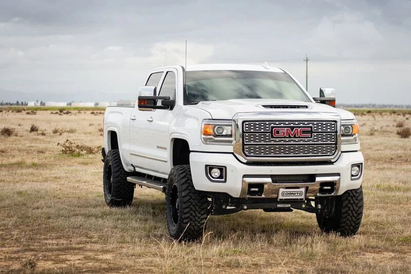 Cognito 11-19 Chevy/GMC Silverado/Sierra 2500/3500 HD 2WD/4WD 4in Perf Lift Kit w/ Fox PSRR 2.0 - Side View