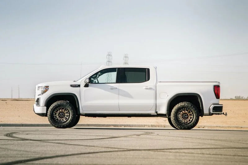 Cognito 19-24 Chevy Silv/Sierra 1500 2/4WD 3in Perf Ball Joint Lvl Lift Kit w/Fox PS Coilovr 2.0 IFP - Installation View