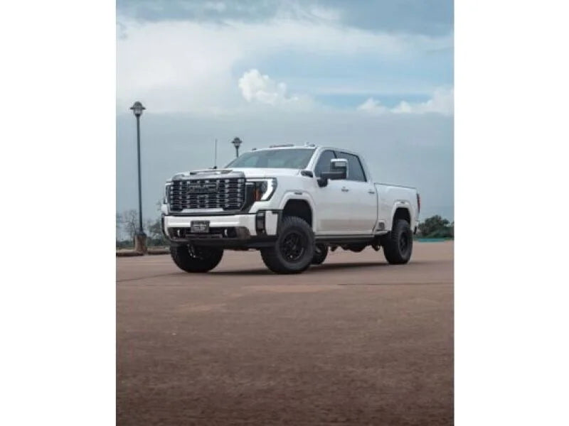 Cognito 20-24 Chevy Silv/Sierra 2500/3500HD 2WD/4WD 3in Perf Ball Joint Lvling Kit w/ Fox PS 2.0 IFP - Side View
