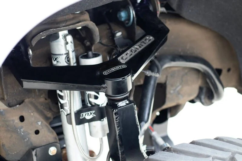Cognito 20-24 Chevy/GMC Silv/Sierra 2500/3500 HD 2WD/4WD 7in Perf Lift Kit w/ Fox PSRR 2.0 Shocks - Side View