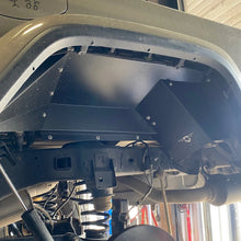Load image into Gallery viewer, Combat Off Road Jeep JT Gladiator Aluminum Inner Fender Liners - Rear Pair 35-1069 - Side View
