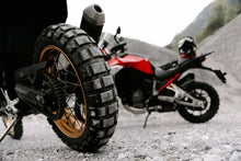 Load image into Gallery viewer, Continental TKC 80-2 M+S - 150/70B18 M/C 70Q TL Rear - Side View
