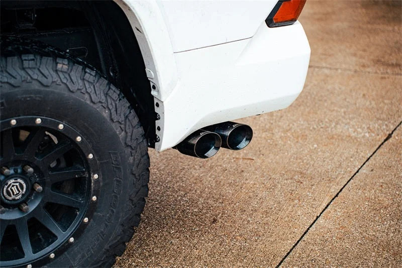 Corsa 22-25 Toyota Tundra 4WD 3in Sport Cat-Back Side Exit Exhaust System w/ Twin 4in BlackPVD Tips - Detail View