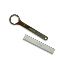Load image into Gallery viewer, CruzTOOLS 36mm Axle Wrench with Extension for HD Pan America Indian FTR