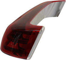 Load image into Gallery viewer, Custom Dynamics Saddlebag Lights - Black/Red PB-SB-HD-BR - Additional View 5