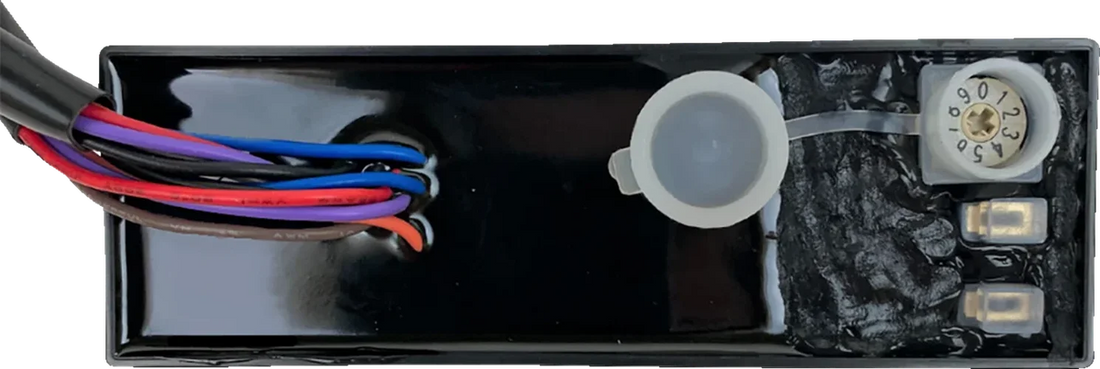 Custom Dynamics Strobe Module - Brake Light Flasher MAGIC-STROBES-23 - Side View