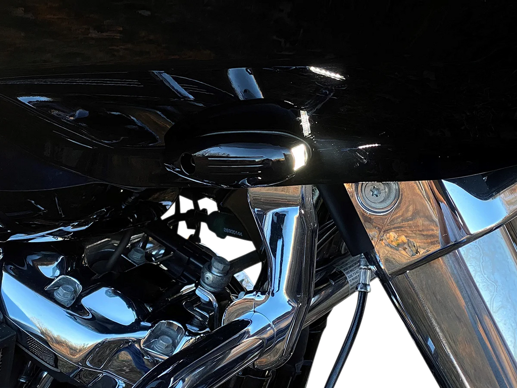 Custom Dynamics Turn Signal - FLTR - Gloss Black PB-RG-TS-15-B - Installation View
