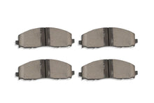 Load image into Gallery viewer, DBA Street Series Front Brake Pads fits 2018-2020 Chrysler Pacifica / 2018-2021 Chrysler Pacifica Hybrid / 2013 2016 Chrys...