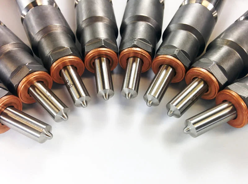 DDP 04.5-05 Chevrolet Duramax 6.6L LLY Reman Injector Set - 100hp (45% Over) - Side View