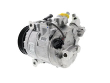 Load image into Gallery viewer, DENSO A/C Compressor DCP05032 - Side View
