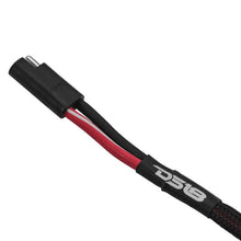 Load image into Gallery viewer, DS18 6-GA Water Resistant Fuse Holder 8 Ft of Power and Ground Wires 2 Door UTV - Detail View