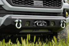 Load image into Gallery viewer, DV8 16-23 Toyota Tacoma Center Mount Winch Front Bumper - Additional View 5