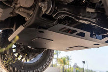 Load image into Gallery viewer, DV8 16-23 Toyota Tacoma Front Skid Plate - Back View