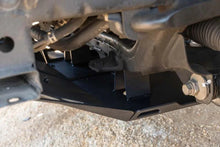 Load image into Gallery viewer, DV8 16-23 Toyota Tacoma Front Skid Plate - Additional View 7